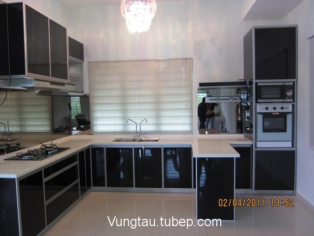 kitchen Mẫu tủ bếp nhôm ở Vũng Tàu – BVTN001